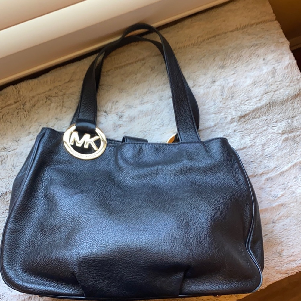 Beautiful black leather Michael Kors purse
